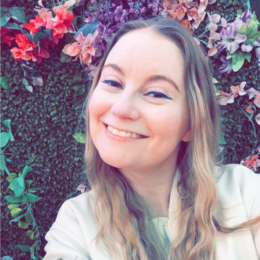 Meet your Posher, Stephanie